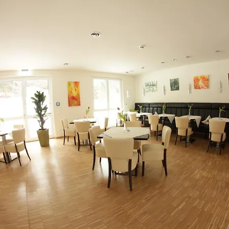 Eyberg 4*
