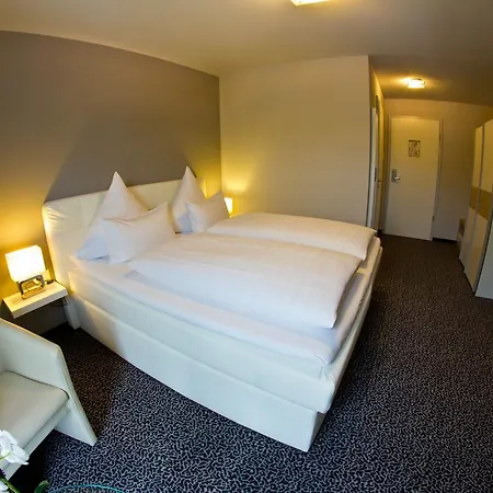 Eyberg Hotel Dahn